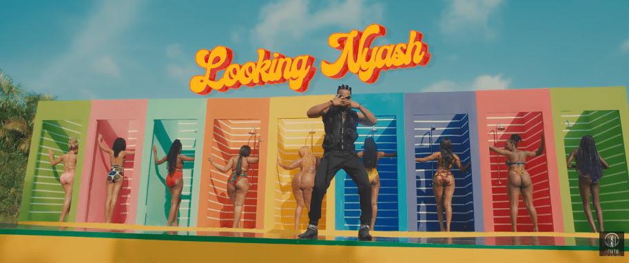 Flavour – Looking Nyash (Video)