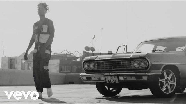 ViDEO: Kwesi Arthur – Walk