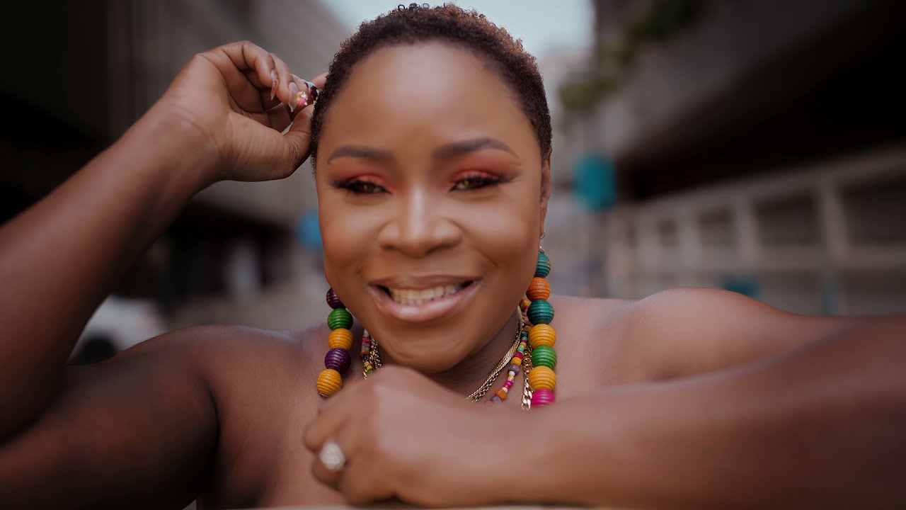 Video: Omawumi – Bullshit